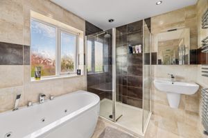 En Suite- click for photo gallery